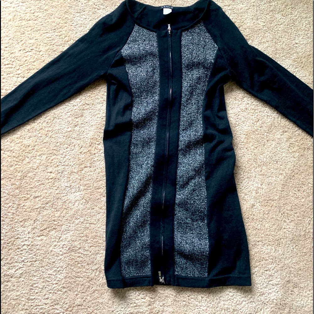 Full zip Venus sweater dress sexy medium m